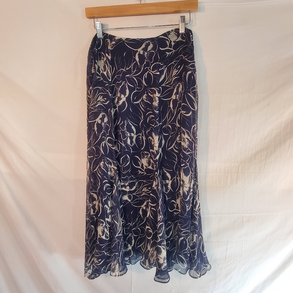 Lauren Ralph Lauren Dresses & Skirts - Vintage Lauren Ralph Lauren Women's 10 Silk Lined Floral Flare Midi Skirt New